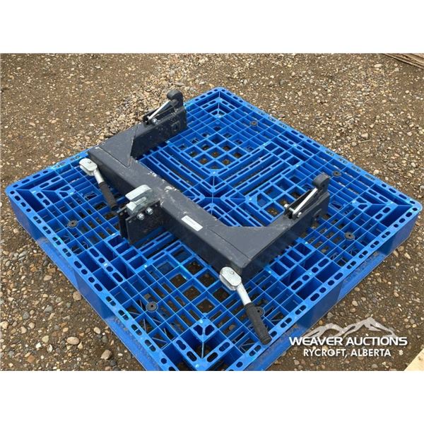 3 PT. QUICK HITCH ADAPTER