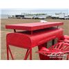 Image 7 : TRACTOR-STYLED BAR TABLE SET