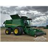 Image 2 : 2018 JOHN DEERE S780 4WD COMBINE