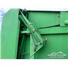 Image 27 : JOHN DEERE 566 ROUND BALER
