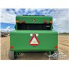 Image 36 : JOHN DEERE 566 ROUND BALER