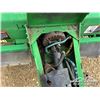 Image 9 : JOHN DEERE 566 ROUND BALER