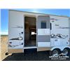 Image 9 : 2007 DENALI 26 FT. DUTCHMEN T/A TRAVEL TRAILER