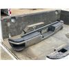 Image 10 : 8 FT. GMC 3500 BOX