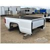 Image 2 : 8 FT. GMC 3500 BOX