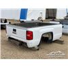 Image 3 : 8 FT. GMC 3500 BOX