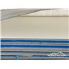 Image 7 : (30) 4 FT. X 8 FT. VINYL BOARD