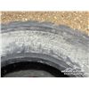 Image 8 : (2) 14 IN. SUPER SINGLE STEEL TRUCK RIMS W/TIRE