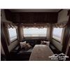 Image 17 : 2013 COLUMBUS 320RS 32 FT T/A  FIFTH WHEEL TRAILER