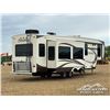 Image 3 : 2013 COLUMBUS 320RS 32 FT T/A  FIFTH WHEEL TRAILER
