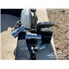 Image 9 : 3PT HITCH ATTACHMENTS & FEL QUICK ATTACH