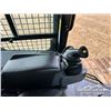 Image 10 : 2012 CAT D5K LGP SERIES II CRAWLER DOZER