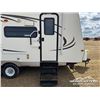Image 31 : 2011 FOREST RIVER ROCKWOOD 21FT T/A TRAVEL TRAILER