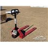 Image 3 : 4400 LBS INDUSTRIAL PALLET JACK