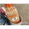 Image 13 : SAND BLASTER AND MISC SHOP TOOLS