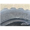 Image 9 : (4) BRIDGESTONE 10.00-20 EXCAVATOR DUAL TIRES/RIMS