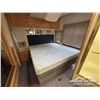 Image 35 : 2004 FREIGHTLINER ALPHA ROMEO 40 FT. S/A MOTORHOME
