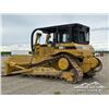Image 7 : 2001 CATERPILLAR D6R XL SERIES II CRAWLER DOZER