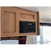 Image 22 : 2002 RUSTLER RW246 T/A 5TH WHEEL TRAVEL TRAILER