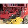 Image 20 : NEW HOLLAND BR7090 ROUND BALER