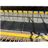 Image 16 : NEW HOLLAND 94C 30FT. DRAPER HEADER