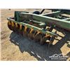 Image 12 : JOHN DEERE FIELD DISC