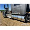 Image 72 : 2023 IHC LONESTAR T/A SLEEPER TRUCK TRACTOR