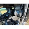 Image 9 : 2023 IHC LONESTAR T/A SLEEPER TRUCK TRACTOR