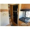 Image 32 : 2005 ULTIMATE EVOLUTION 10RSLB TRUCK CAMPER