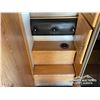 Image 40 : 2005 ULTIMATE EVOLUTION 10RSLB TRUCK CAMPER