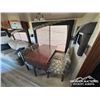 Image 16 : 2009 TERRY 32 FT. T/A TRAVEL TRAILER