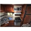 Image 19 : 2009 TERRY 32 FT. T/A TRAVEL TRAILER