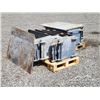 Image 5 : (4) 40 IN. X 20 IN. CONCRETE BLOCK FORMS