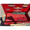 Image 17 : BEACH ROLLING TOOL CHEST & TOOLS