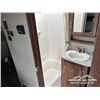 Image 16 : 2018 KEYSTONE OUTBACK 240URS T/A TRAVEL TRAILER
