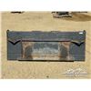 Image 7 : SKID STEER 6 FT. BUCKET