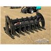 Image 2 : 2026 CAPTOK 72 IN. CURVED LOG GRABBER