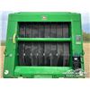 Image 9 : JOHN DEERE 566 ROUND BALER