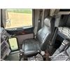 Image 10 : 2018 PETERBILT 367 T/A SLEEPER WINCH TRACTOR