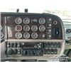Image 19 : 2018 PETERBILT 367 T/A SLEEPER WINCH TRACTOR