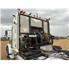 Image 60 : 2018 PETERBILT 367 T/A SLEEPER WINCH TRACTOR