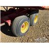 Image 24 : NEW HOLLAND 1033 10 FT. BALE WAGON