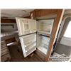 Image 16 : 2001 KEYSTONE 24 FT. T/A TRAVEL TRAILER