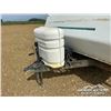 Image 6 : 2001 KEYSTONE 24 FT. T/A TRAVEL TRAILER