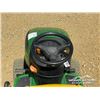 Image 6 : 2014 JOHN DEERE D130 42 IN. RIDE ON LAWN MOWER