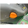 Image 11 : 2005 JOHN DEERE L111 42 IN. RIDING MOWER