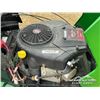 Image 18 : 2005 JOHN DEERE L111 42 IN. RIDING MOWER