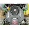 Image 20 : 2005 JOHN DEERE L111 42 IN. RIDING MOWER