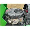 Image 21 : 2005 JOHN DEERE L111 42 IN. RIDING MOWER