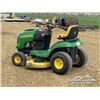 Image 4 : 2005 JOHN DEERE L111 42 IN. RIDING MOWER